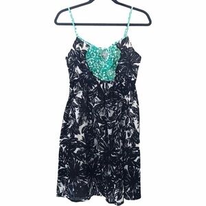 We Love Vera Stamp Art Floral Dress with Green Bib